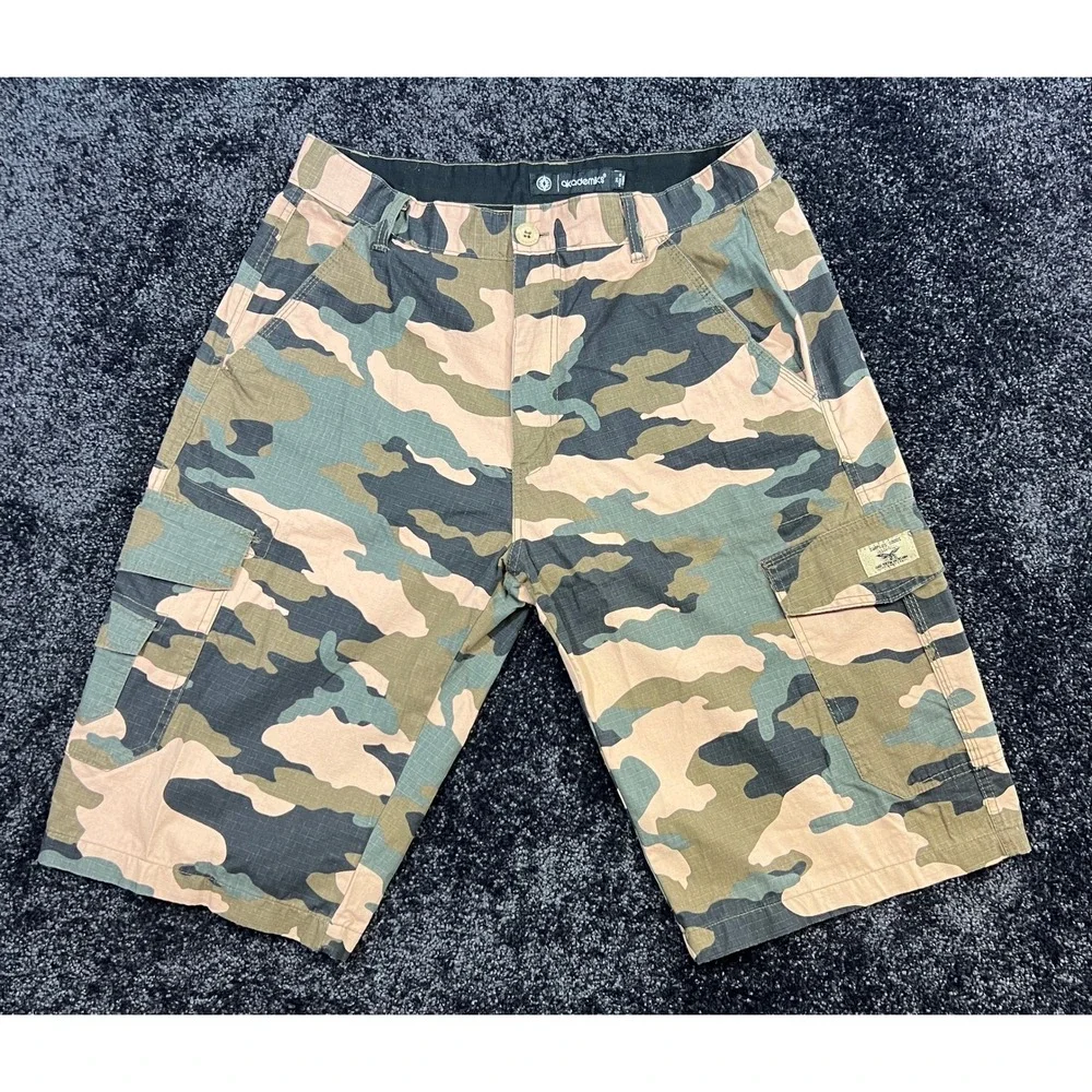 Akademiks‎ Camo Cargo Shorts Mens Size 34 Surplus Goods AKD 55TH Division